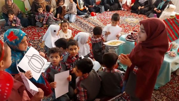 جشن یلدایی مهد شکوفه‌های نور دارالقرآن حضرت زهرا (س) در شیروان