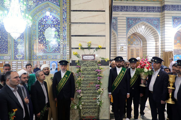 تجدید میثاق معلمان قم با شهیدان