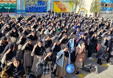 روایت دانش آموز خبرنگار پانا ملارد از بازگشایی مدارس در قاب شبکه ملی 