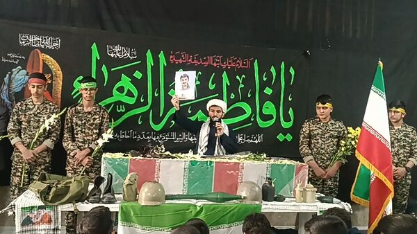مراسم استقبال از شهید گمنام در دبیرستان شاهد ابوذر غفاری نیشابور 