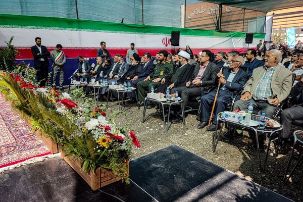 آئین خشت گذاری کاشانه‌های علم و خرد در باقرشهر