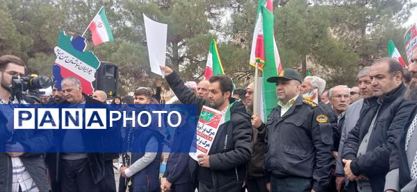 ۲۲ بهمن؛ تجلی حضور نسل‌ها در سالروز پیروزی انقلاب اسلامی 