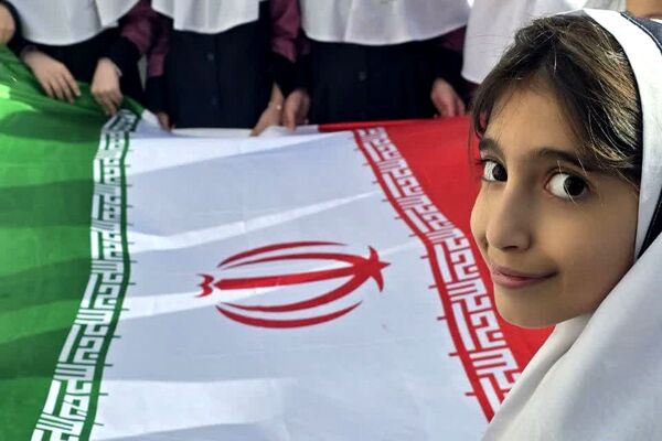 طنین زنگ انقلاب در مدارس شهرستان شهریار 