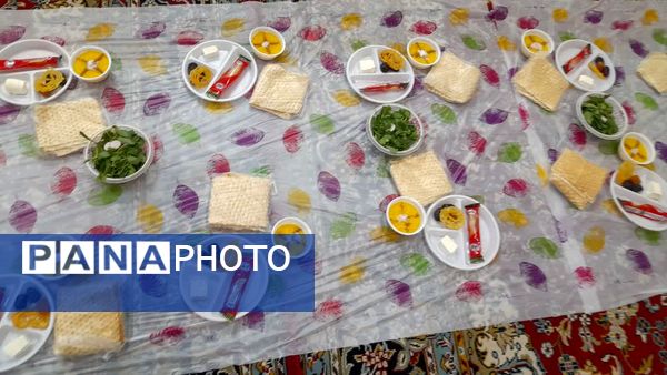 افطاری در دبیرستان صفورا ۲ ناحیه هفت مشهد