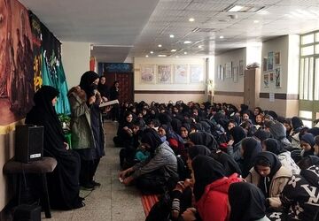 مراسم عزاداری در مدرسه ایثار ناحیه یک شهرری