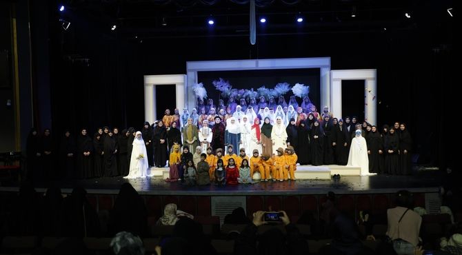 آغاز یک روایت زنانه؛ «برای هانا» با استقبال مخاطبین روی صحنه رفت