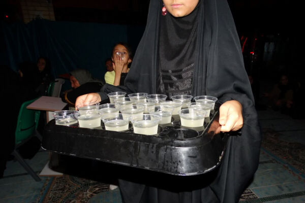 مکتب عاشورا بهتر از گذشته در بین نسل جوان در مسجدالقرآن