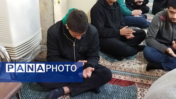 مراسم میلاد حضرت مهدی (عج) در دبیرستان شاهد ابوذر غفاری نیشابور 