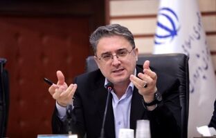 جشن مدرسه‌ای «ایرانمون» و توزیع بسته فرهنگی «ایرانمون ۲» در دهه فجر