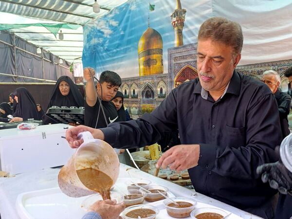 برپایی موکبی ویژه برای زائرین در ایام شهادت امام رضا(ع)