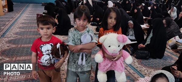  مراسم پرفیض دعای عرفه در مسجد قدس نیشابور