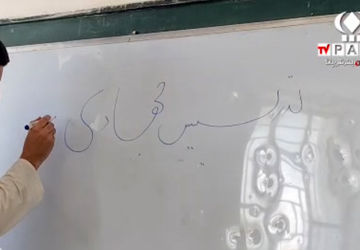 جهادگران«وتر» در خمین،علم و سازندگی را به دانش‌آموزان هدیه کردند