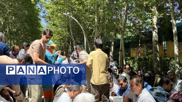 سفره غذای ۴۰ هزار نفری عید غدیر در مشهد برپا شد