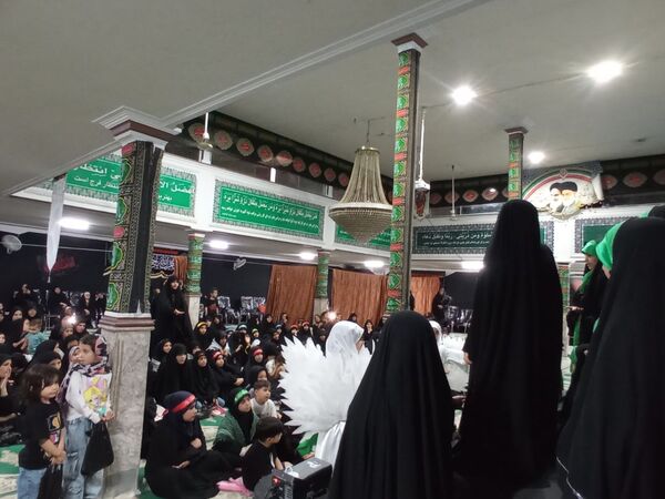 همایش نینوایی‌ تجدید یاد شهدا در مسجد جامع صاحب الزمان 