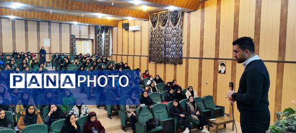 برگزاری کارگاه‌های آموزشی کنکور در آشخانه