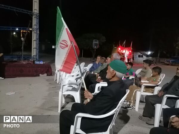 اجتماع مردم در سوگ رهبر شهید دربلوار شهدای شهر بار