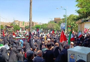 راهپیمایی باشکوه همدانی‌ها و تجدید بیعت با آرمان‌های انقلاب در سوگ رهبر شهید