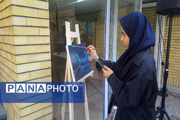 افتتاحیه کافه دخترونه در کانون فرهنگی پانزده خرداد مشهد