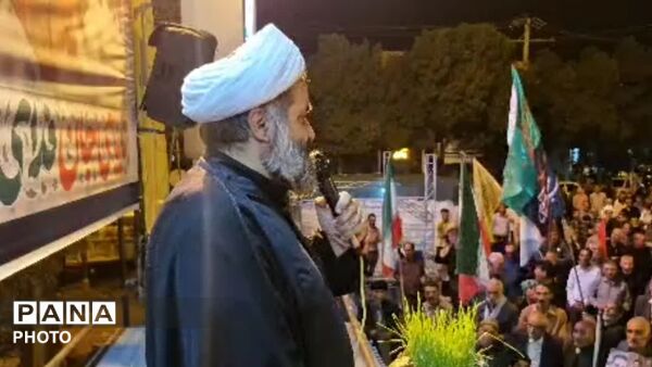 «لبیک یا رسول‌الله»؛ شعار محوری تجمعات شبانه در شب رحلت پیامبر(ص) و شهادت امام حسن(ع) نورآباد
