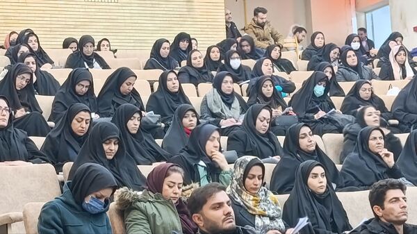 رونمایی از بسته «ایرانمون» در کارگاه تخصصی پرورشی شهرستان اسکو