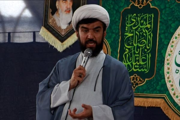 اعتکاف دانش‌آموزی نقطه شروع تربیت معنوی است