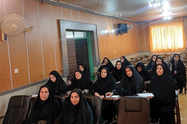  جلسه مدیران دبیرستان‌های ناحیه یک شهرری