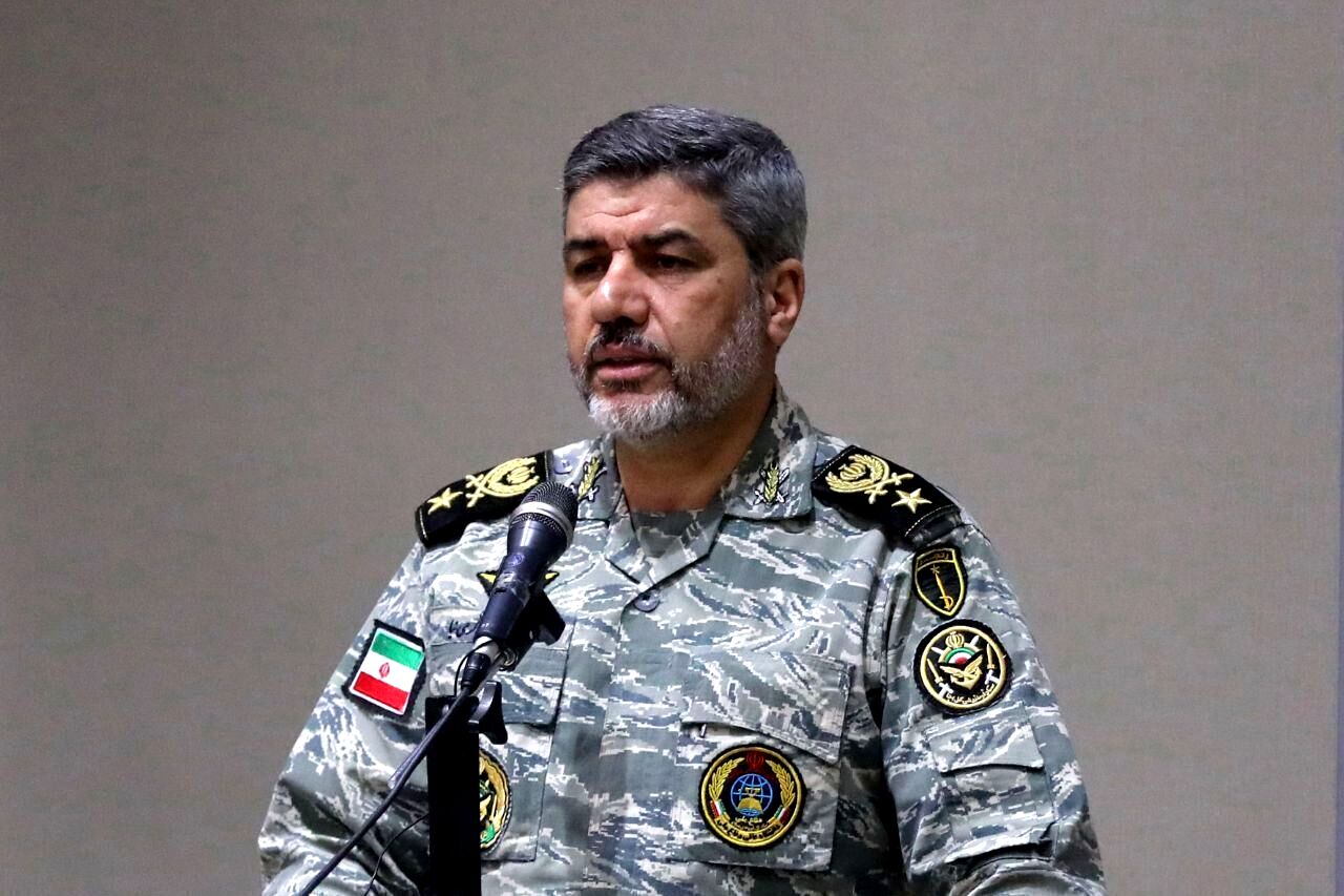 سخنگوی ارتش: نیروی هوایی ارتش در جنگ اخیر به پایگاه‌های دشمن حمله کرد