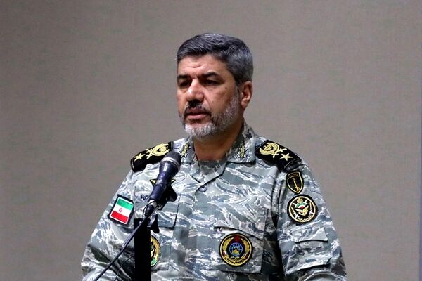 سخنگوی ارتش: نیروی هوایی ارتش در جنگ اخیر به پایگاه‌های دشمن حمله کرد