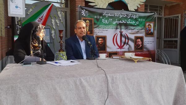 نواخته‌شدن زنگ مهر در مدرسه فرزانگان ۴ مشهد