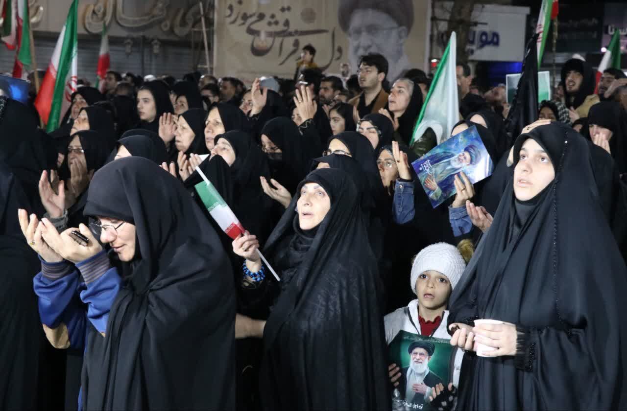حماسه دیگر مردم نظرآباد در پی شهادت رهبر شهید و بیعت با سومین رهبر انقلاب اسلامی 