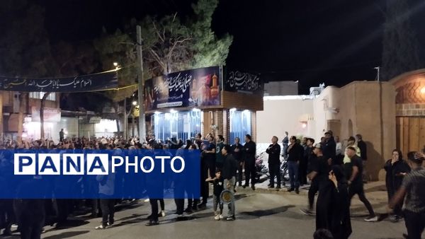 برپایی دسته‌های عزاداری در شب تاسوعای حسینی