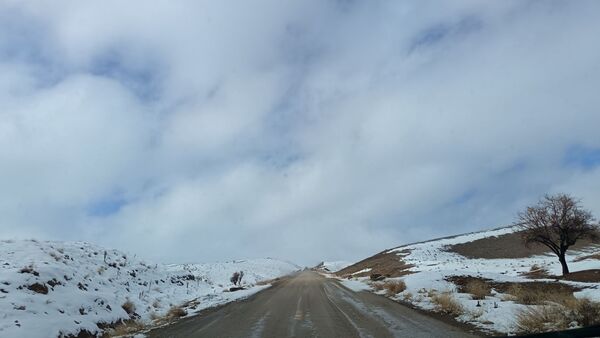 بارش برف زمستانی در روستای برزنون شهرستان نیشابور