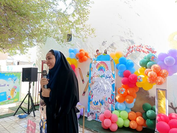 رنگین‌‌کمان شادی و یادگیری در جشن غنچه‌‌ها