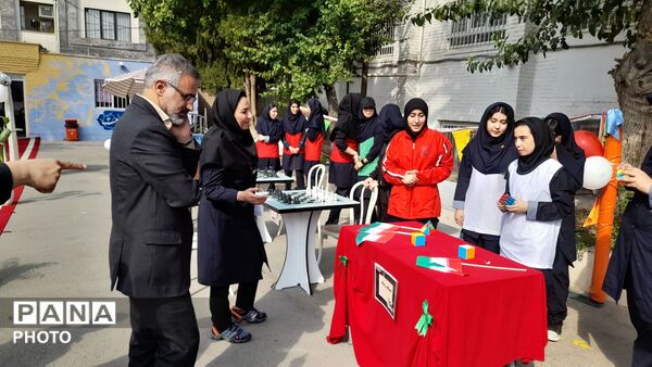 المپیاد ورزشی دبیرستان نمونه دولتی آینده‌سازان ناحیه ۴ کرج