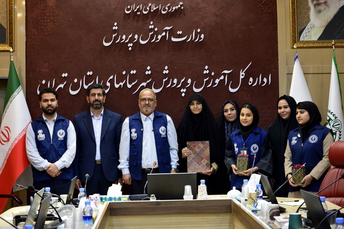 نشست خبری مدیرکل آموزش و پرورش شهرستان‌های استان تهران با خبرنگاران پانا