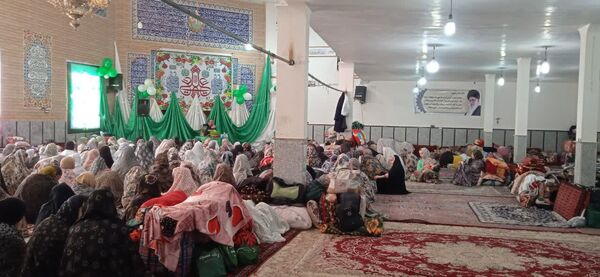 استقبال از اعتکاف در اسدآباد؛ حضور پرشور کودکان و نوجوانان