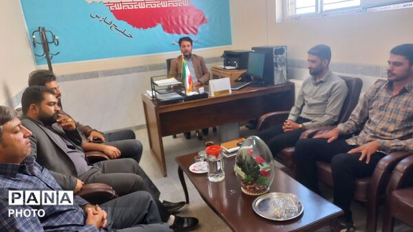 نشست‌های تعاملی بسیج فرهنگیان سردرود با مدیران دستگاه‌های اجرایی و انتظامی