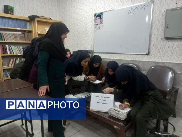 برگزاری لیگ پایا در دبیرستان عفت