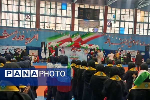 یاوران انقلاب؛روشنای مسیر نوجوانان امروز