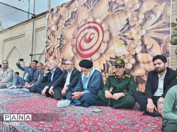 حرم حضرت قیدار نبی(ع) میزبان نمایش بزرگ بازسازی واقعه غدیر شد/
