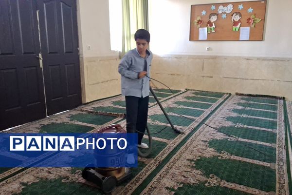 دانش‌آموزان دبستان معارف 6 با پاکسازی مدرسه به پویش چله خدمت پیوستند
