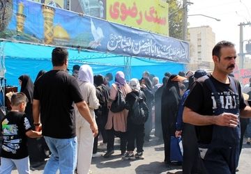 همقدمی هزاران البرزی در گرمای اربعین