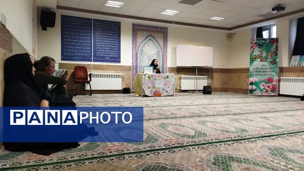 انتخابات انجمن اولیا و مربیان در دبستان مرحوم واحدی زارچ