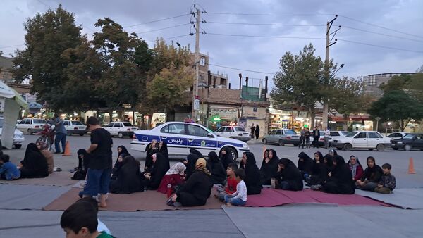 جشن ولادت پیامبر اکرم (ص) و امام جعفر صادق (ع) و گرامیداشت آغاز هفته دفاع مقدس در شهر آشخانه  
