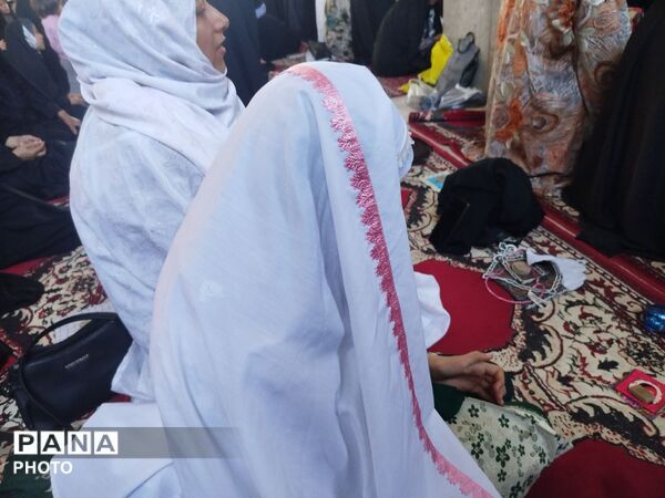 نماز  عبادی سیاسی جمعه نیشابور در روز ولادت حضرت زینب (س) و روز پرستار 