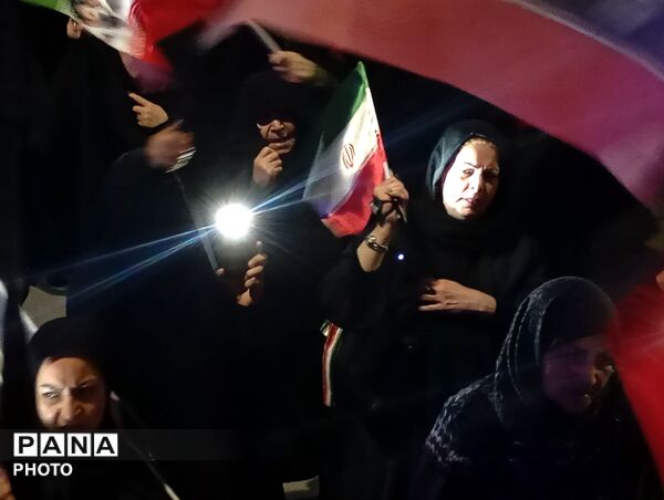 جمعی که هر شب تازه تر می شود 