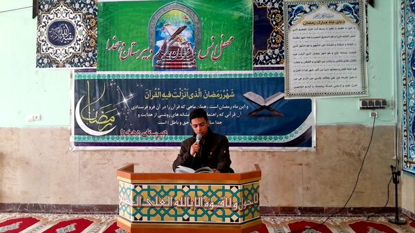 برگزاری محفل انس با قرآن در دبیرستان دهخدا ناحیه 2 کرج 