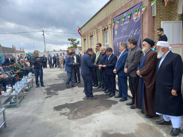 افتتاحیه مدرسه شش کلاسه زنده یاد محمد یاسر نیکنام در رضویه 