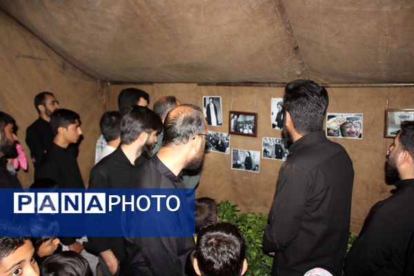 روایتگری طلاب جوان در یادواره شهدای مدرسه حقانی قم