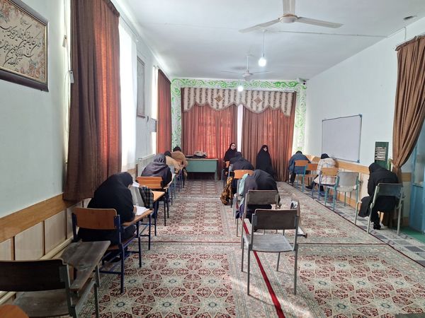 امتحانات نوبت اول در مدرسه برادران رحمانی خلیل آباد